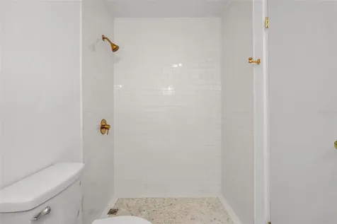 AF7 Villa Franca Barcelona Street Humacao PR 00791