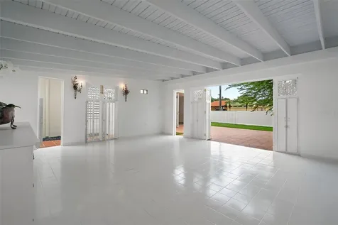 AF7 Villa Franca Barcelona Street Humacao PR 00791