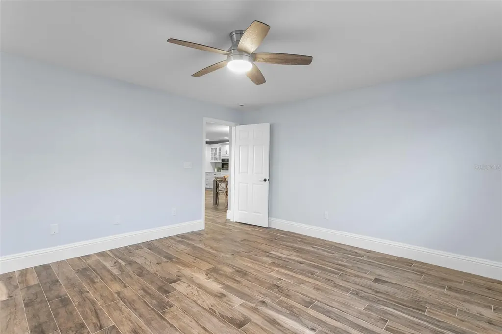 1320 52nd Avenue NE St Petersburg FL 33703