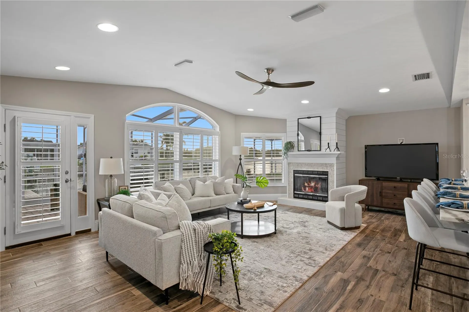 1320 52nd Avenue NE St Petersburg FL 33703