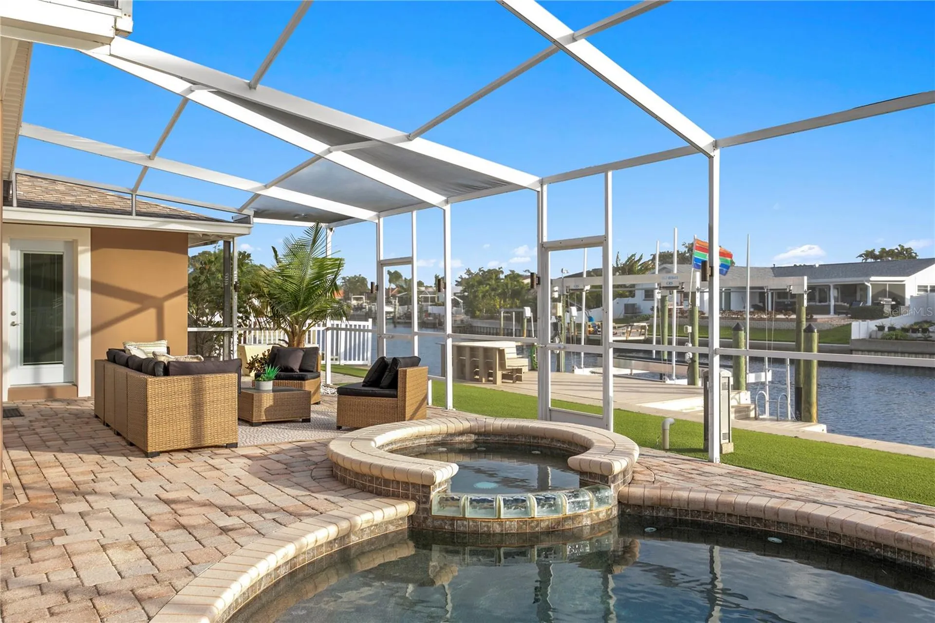 1320 52nd Avenue NE St Petersburg FL 33703