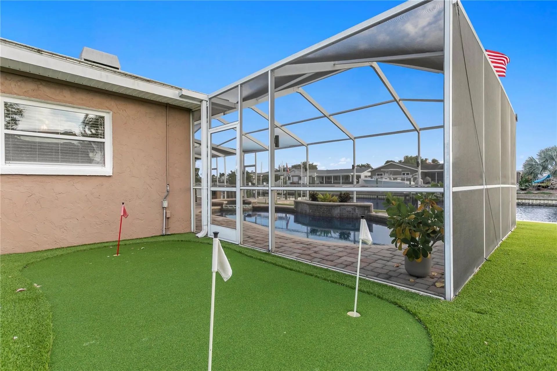 1320 52nd Avenue NE St Petersburg FL 33703