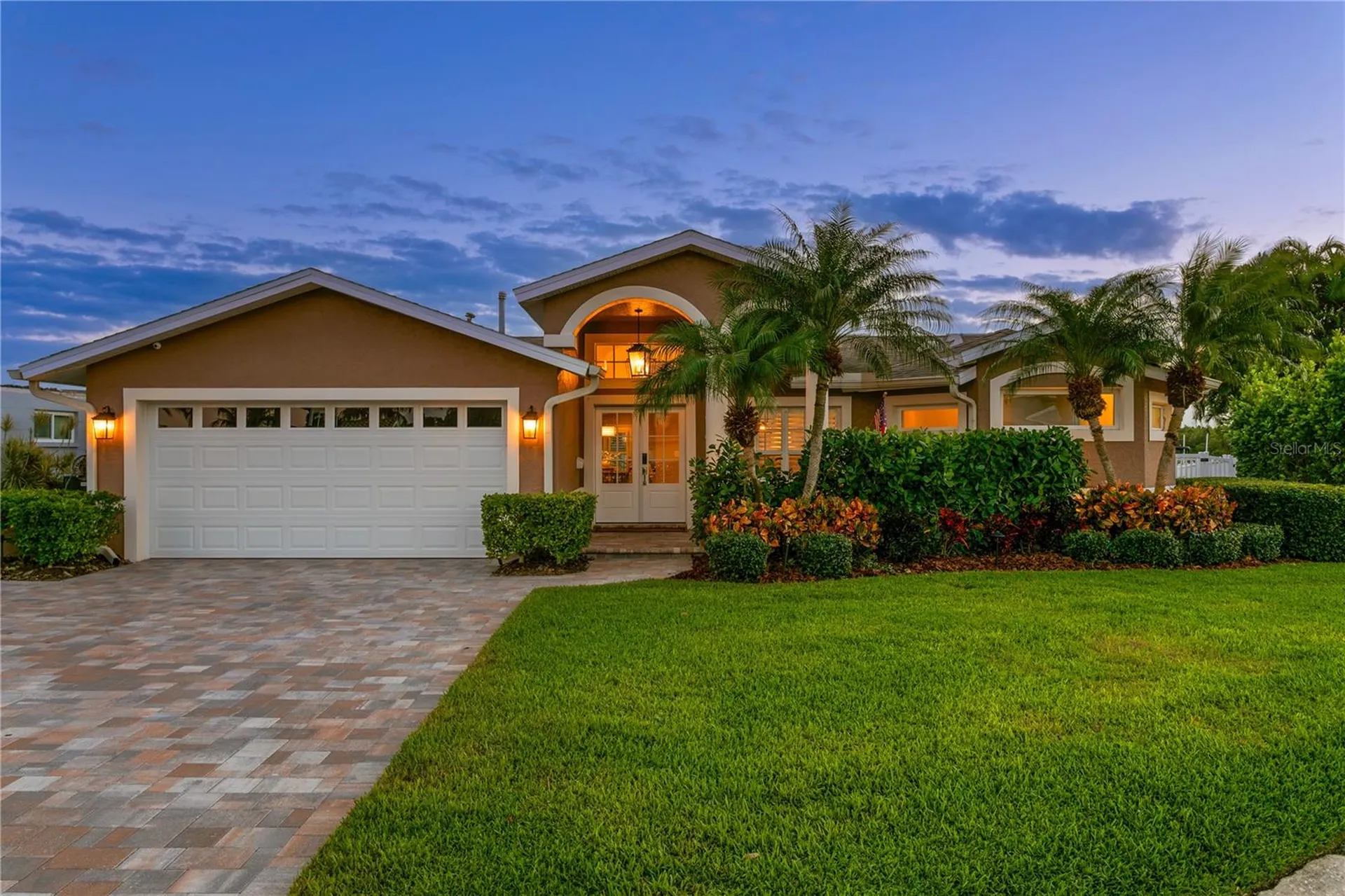 1320 52nd Avenue NE St Petersburg FL 33703