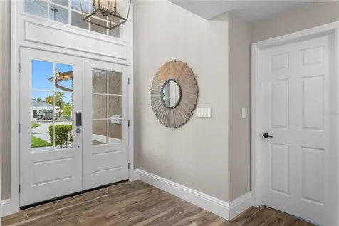 1320 52nd Avenue NE St Petersburg FL 33703