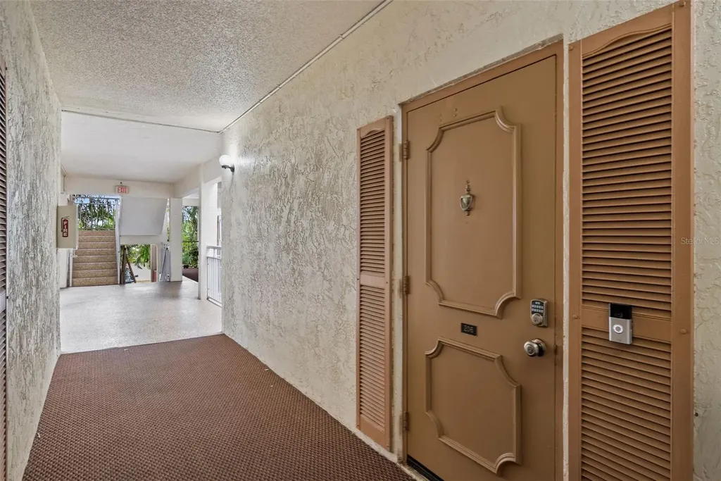 1860 Massachusetts Avenue NE St Petersburg FL 33703