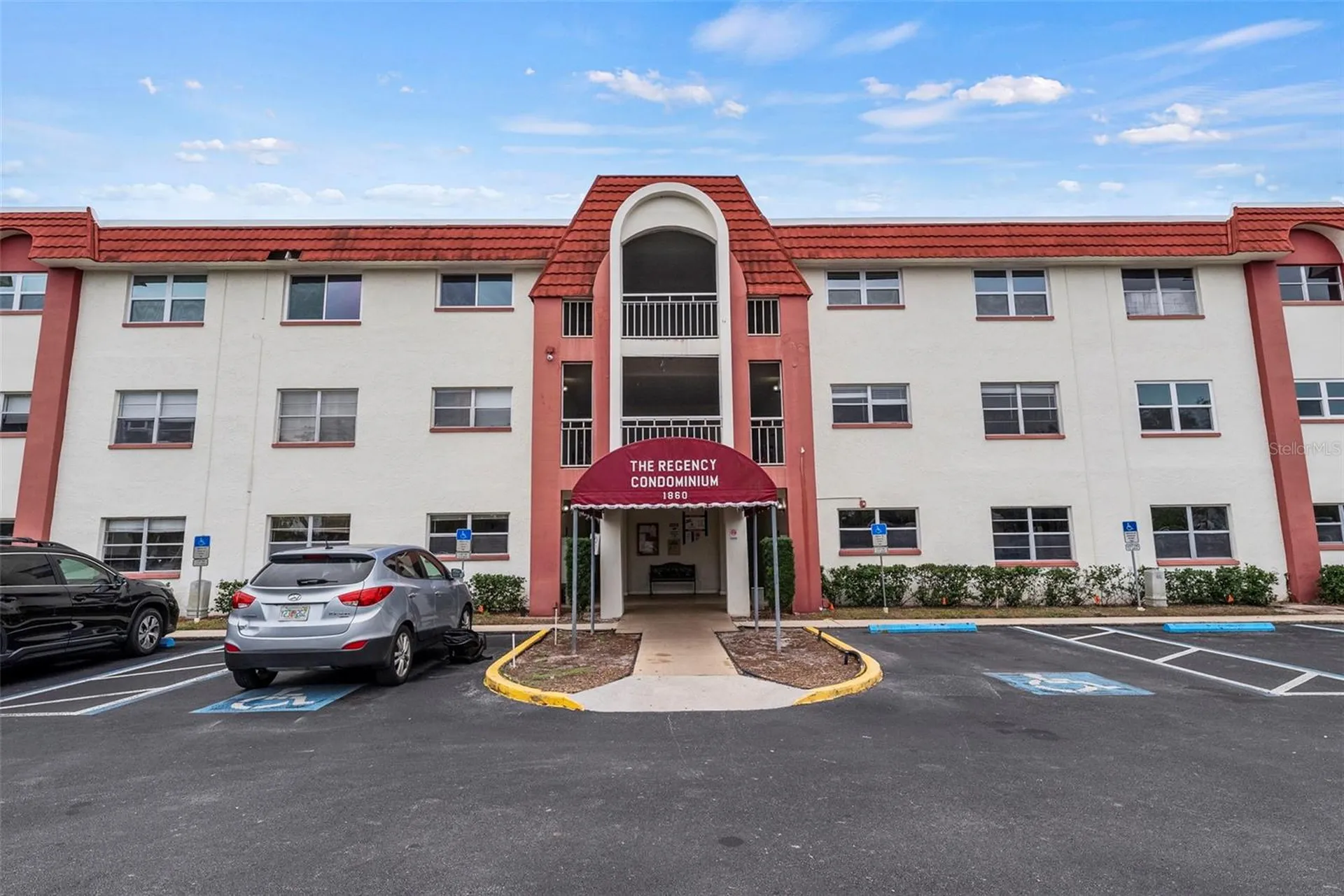 1860 Massachusetts Avenue NE St Petersburg FL 33703