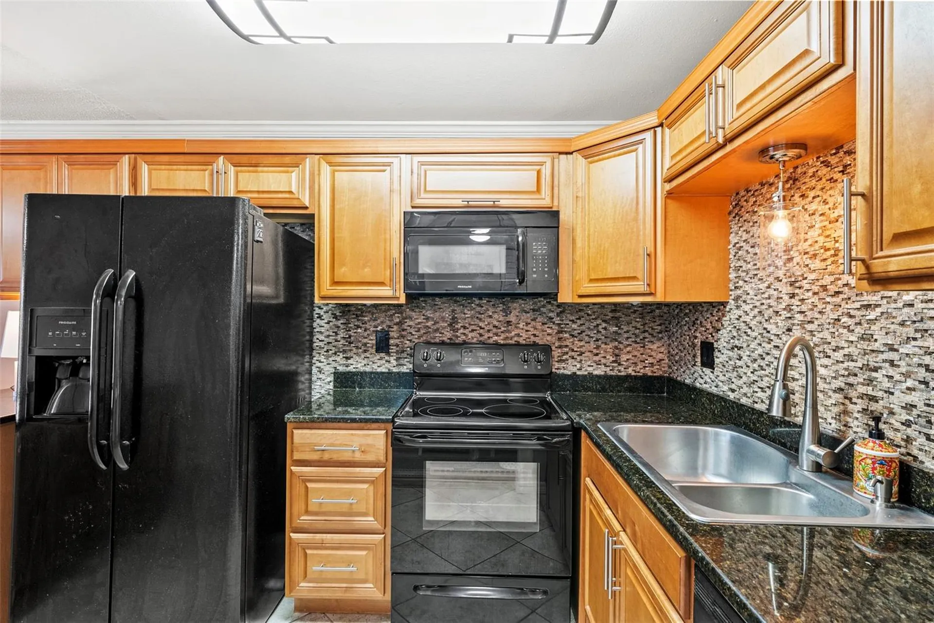 1860 Massachusetts Avenue NE St Petersburg FL 33703