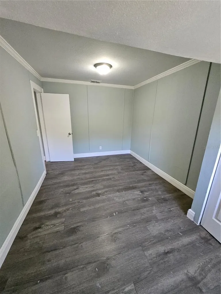 8305 N 13th Street Tampa FL 33604