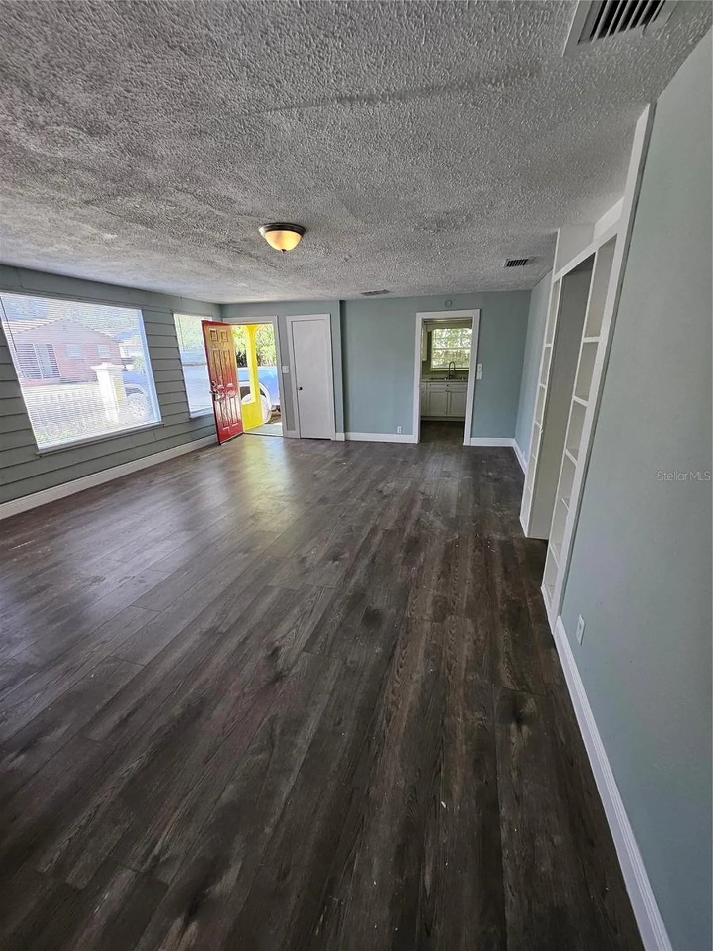 8305 N 13th Street Tampa FL 33604