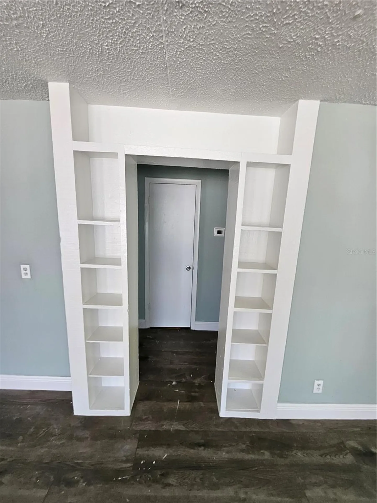 8305 N 13th Street Tampa FL 33604
