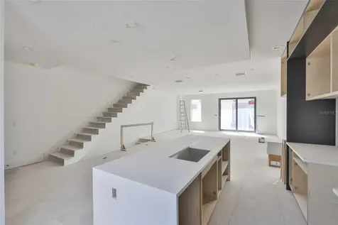 310 W Columbus Drive Tampa FL 33602