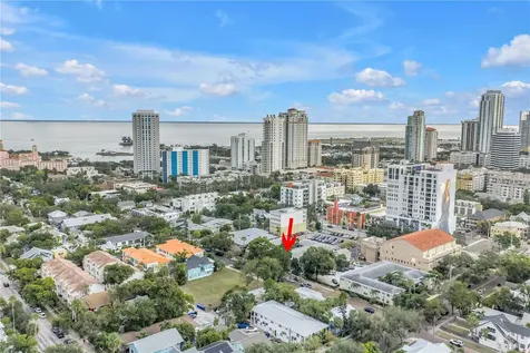 224 6th Avenue N St Petersburg FL 33701