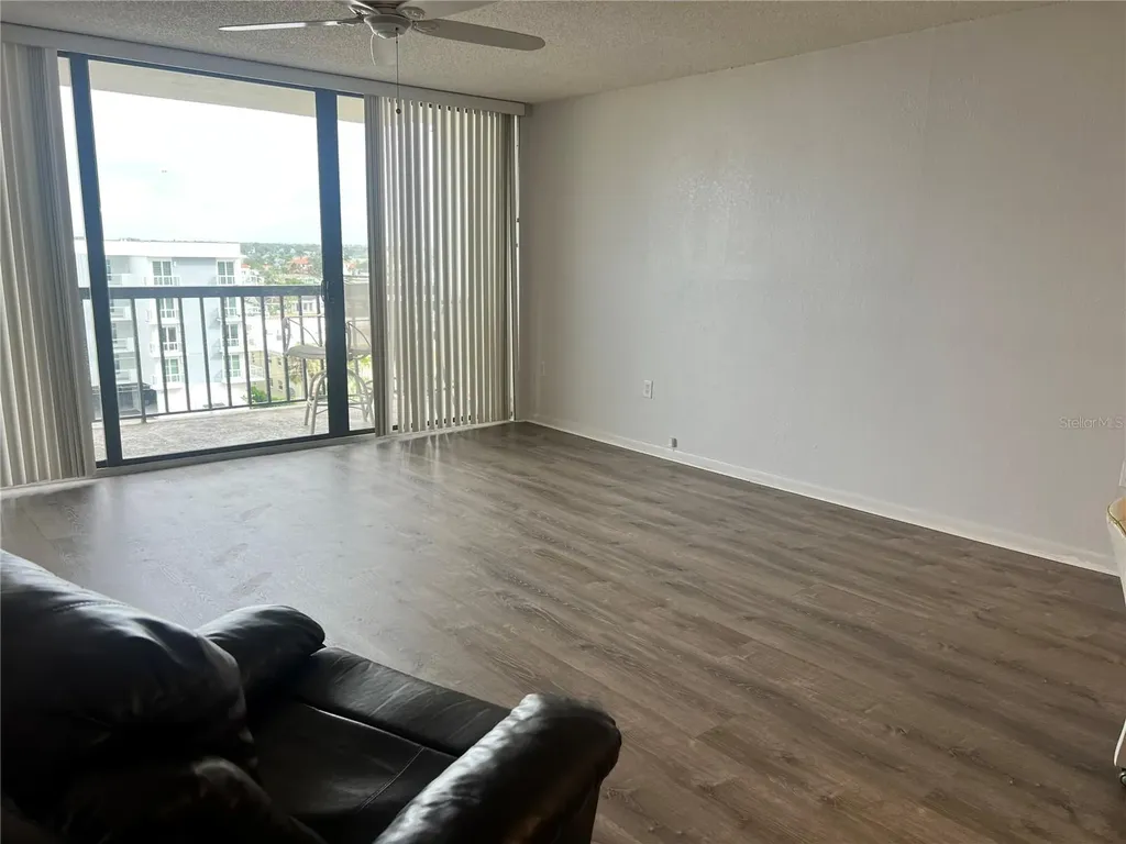 400 Island Way Clearwater FL 33767
