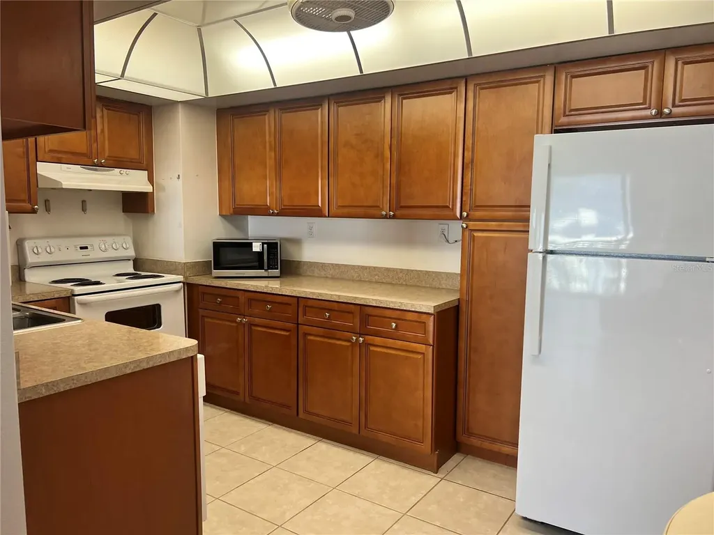 400 Island Way Clearwater FL 33767