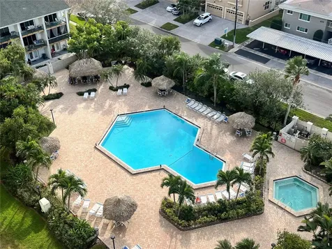 400 Island Way Clearwater FL 33767