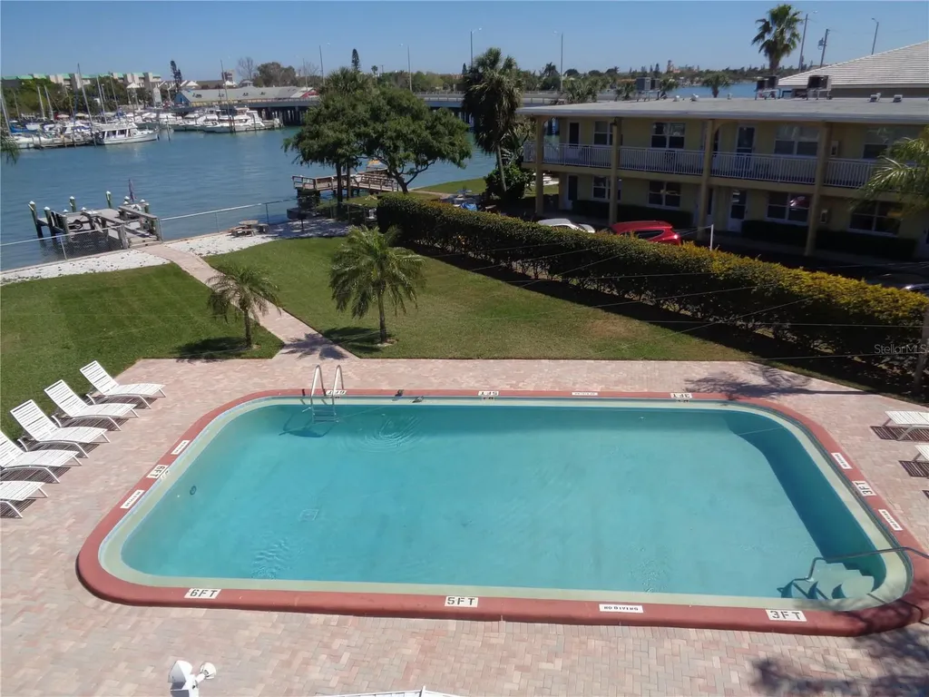 9755 Harrell Avenue Treasure Island FL 33706