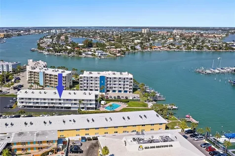 9755 Harrell Avenue Treasure Island FL 33706