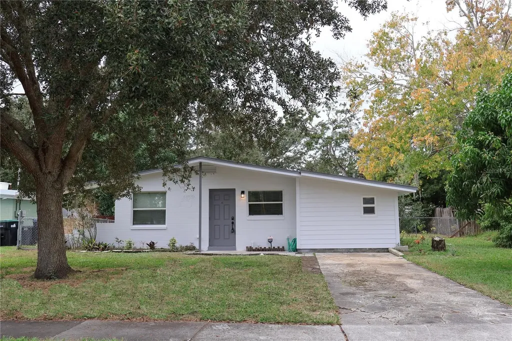 4830 Kempston Drive Orlando FL 32812