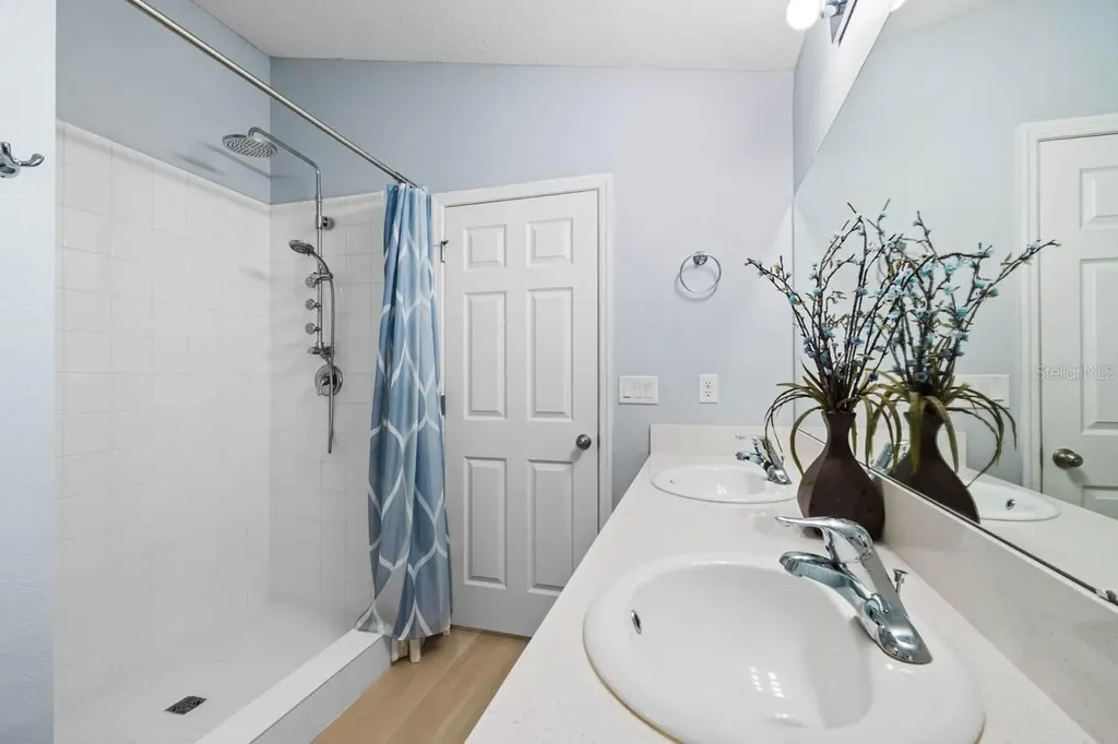 5424 Summer Sunset Drive Apollo Beach FL 33572