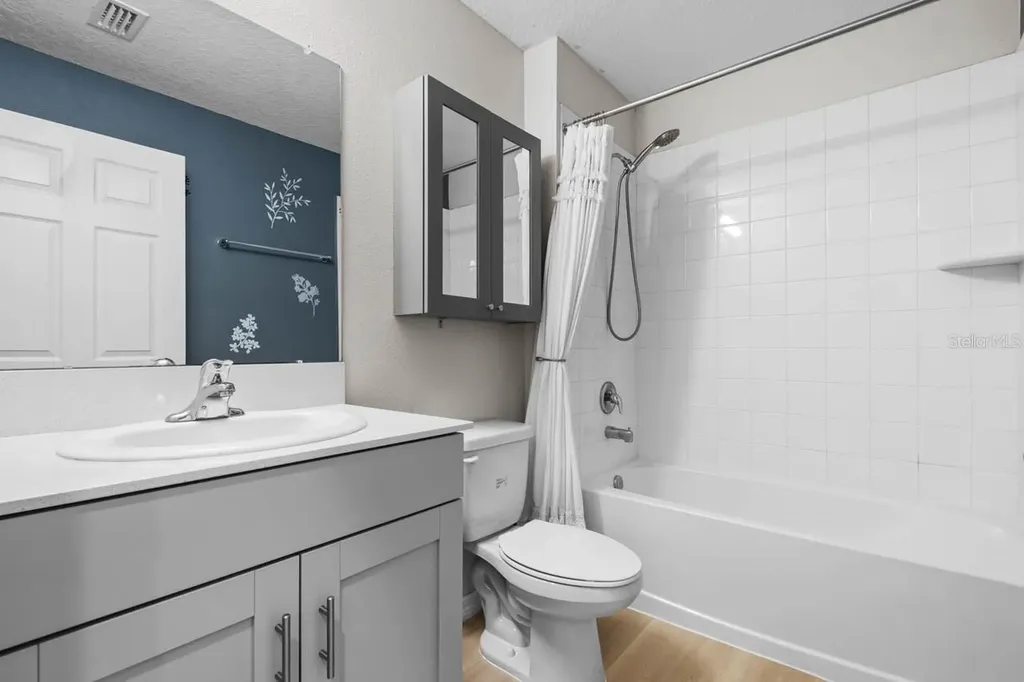 5424 Summer Sunset Drive Apollo Beach FL 33572
