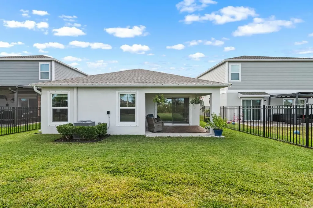 5424 Summer Sunset Drive Apollo Beach FL 33572