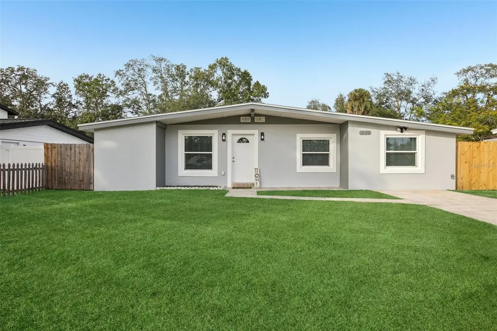 10120 Alambra Avenue Tampa FL 33619
