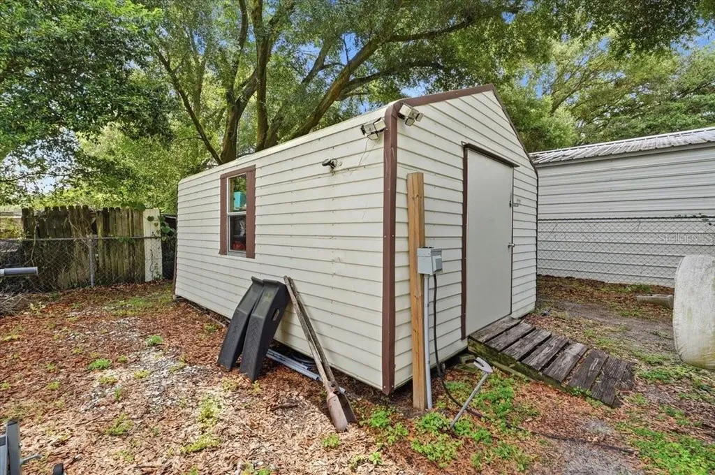 232 W Temple Circle Winter Haven FL 33880