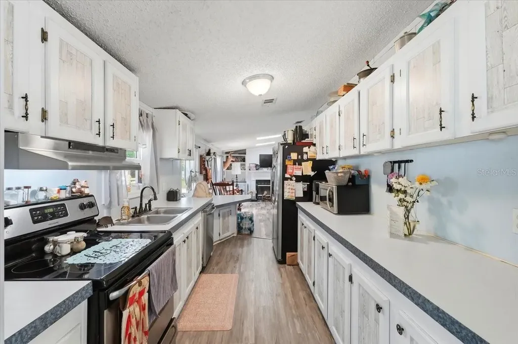 232 W Temple Circle Winter Haven FL 33880