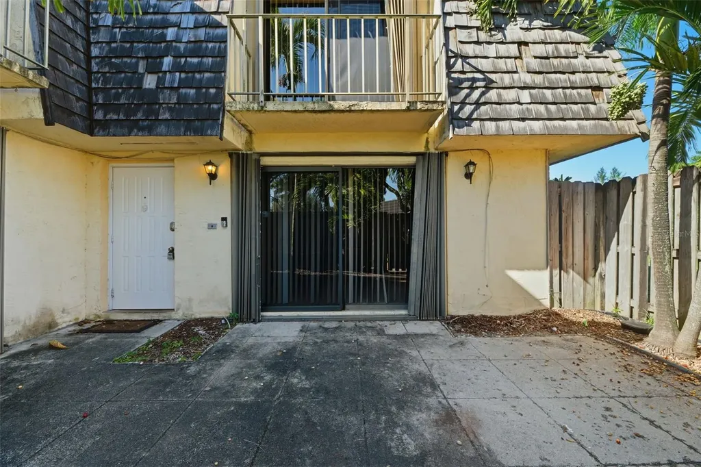238 Woodland Road Palm Springs FL 33461