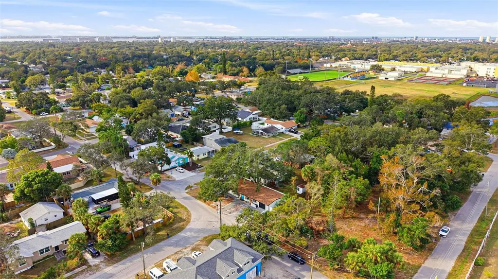715 53rd Street S Gulfport FL 33707