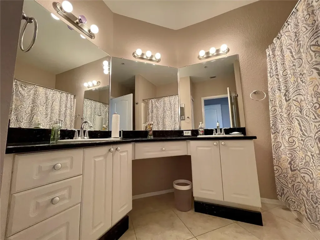 2738 Via Tivoli Clearwater FL 33764
