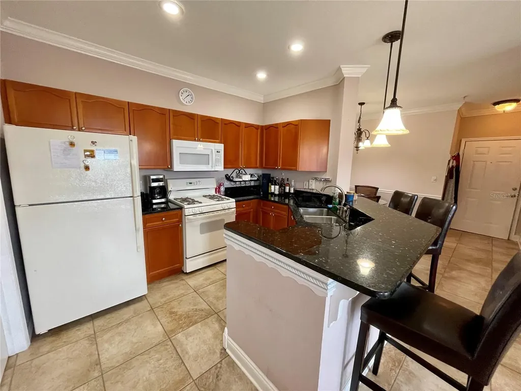2738 Via Tivoli Clearwater FL 33764