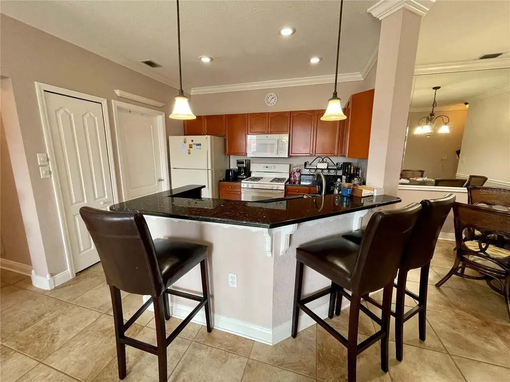 2738 Via Tivoli Clearwater FL 33764