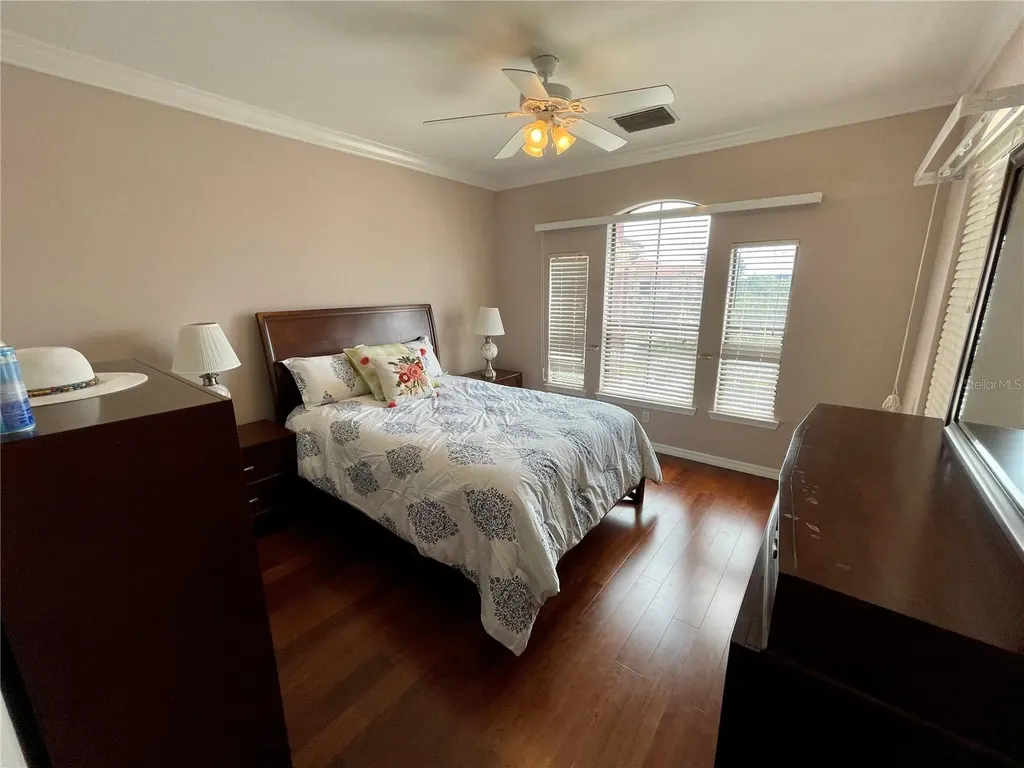 2738 Via Tivoli Clearwater FL 33764