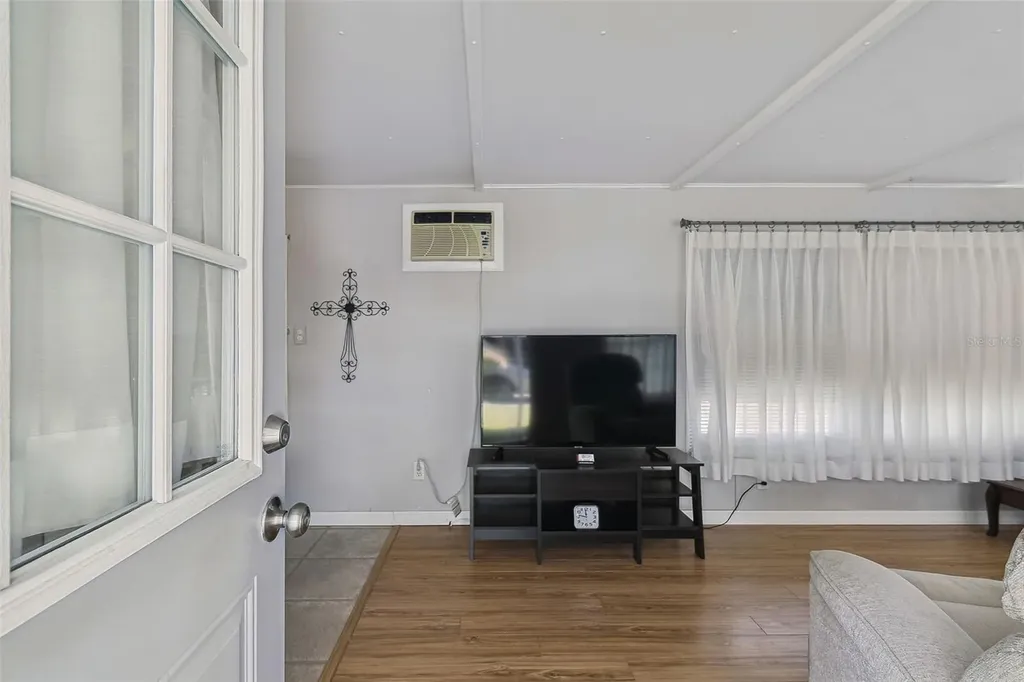 12674 Seminole Boulevard Largo FL 33778
