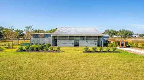 15305 NW 112th Place Road Morriston FL 32668