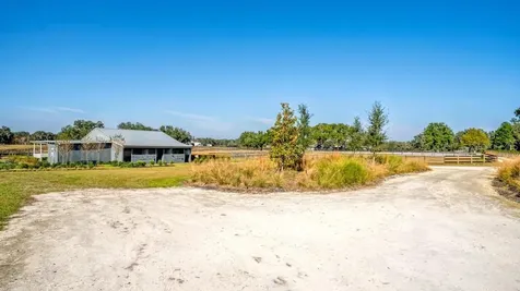 15305 NW 112th Place Road Morriston FL 32668
