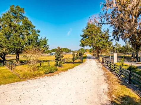 15305 NW 112th Place Road Morriston FL 32668
