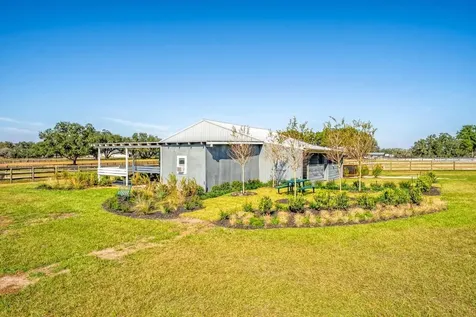 15305 NW 112th Place Road Morriston FL 32668
