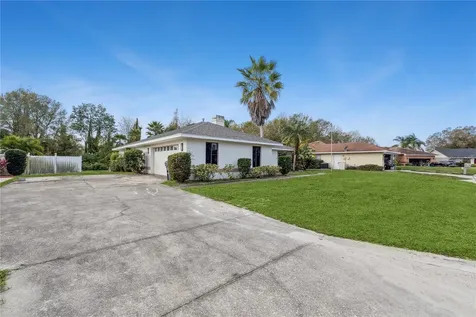 720 Santa Maria Drive Winter Haven FL 33884