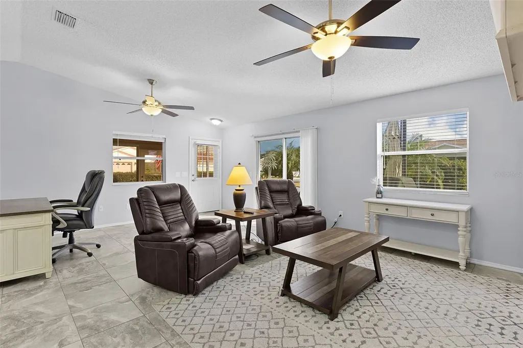 2306 Oak Bend Place The Villages FL 32162