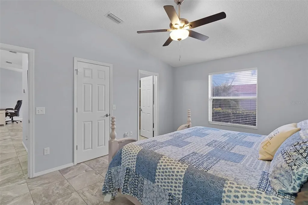 2306 Oak Bend Place The Villages FL 32162