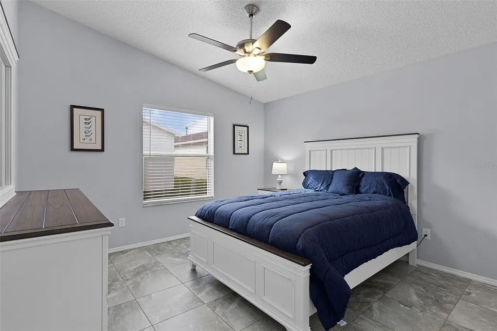 2306 Oak Bend Place The Villages FL 32162