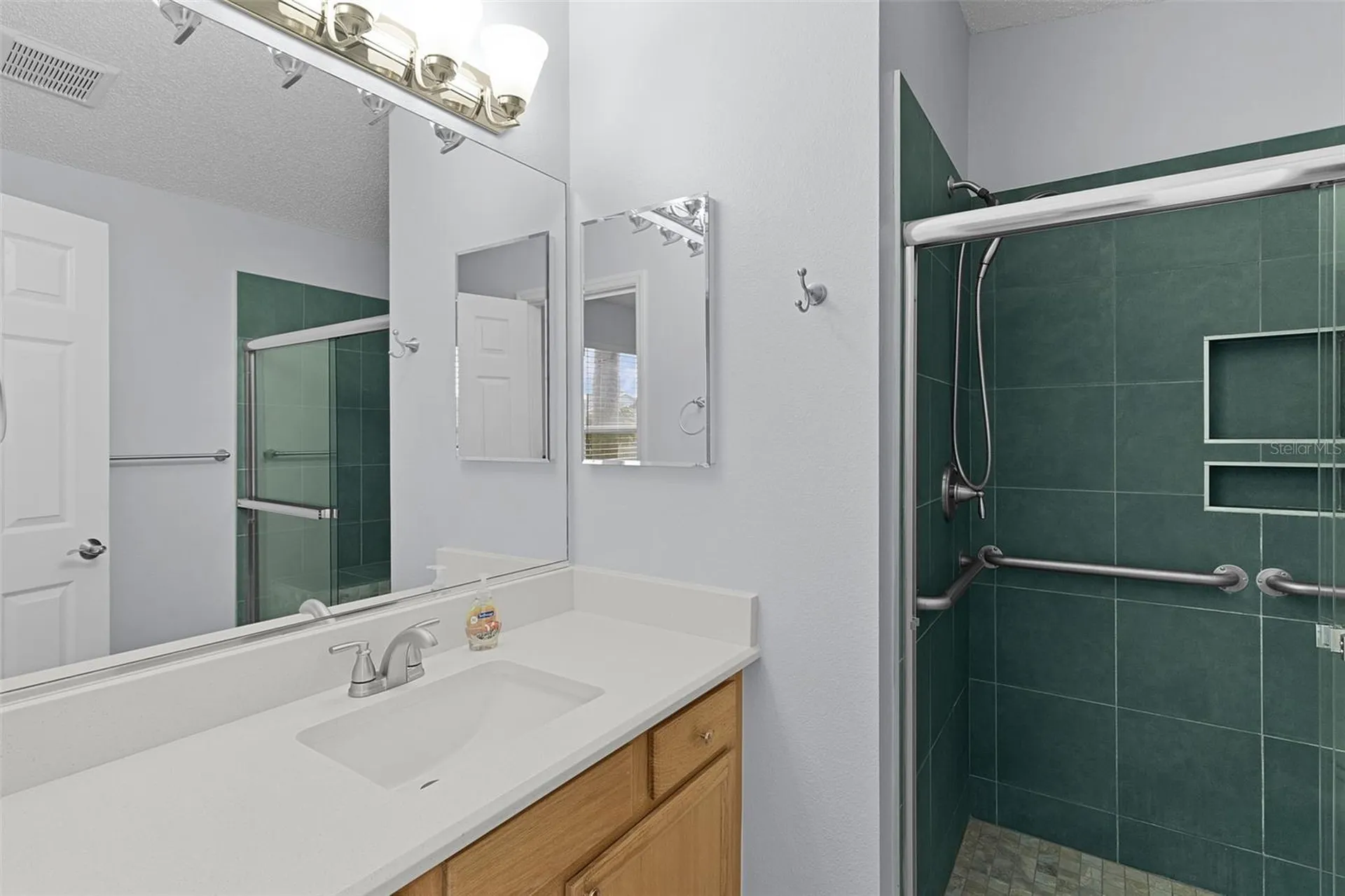 2306 Oak Bend Place The Villages FL 32162