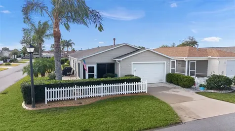 2306 Oak Bend Place The Villages FL 32162