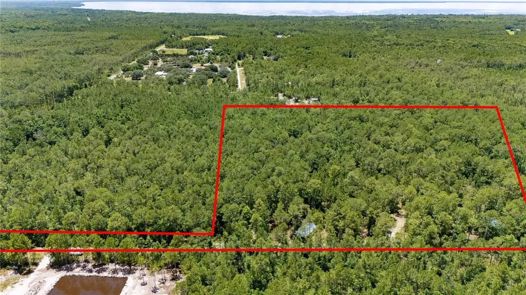 804 Shell Harbor Road Pierson FL 32180