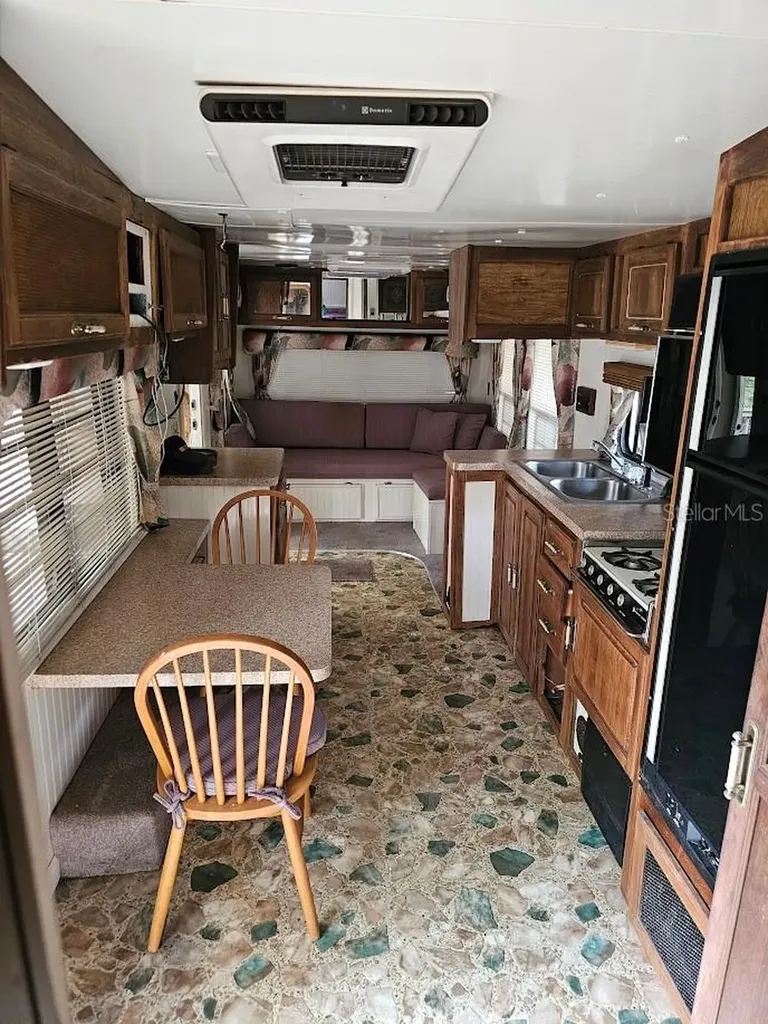 804 Shell Harbor Road Pierson FL 32180