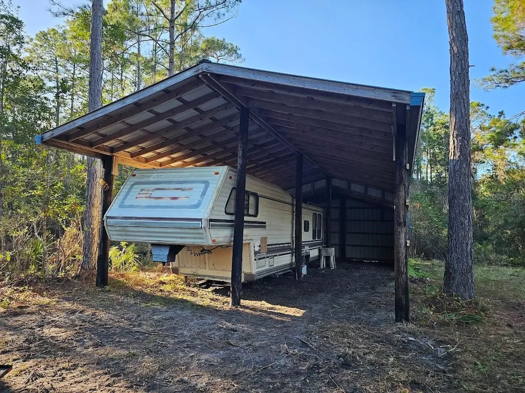 804 Shell Harbor Road Pierson FL 32180