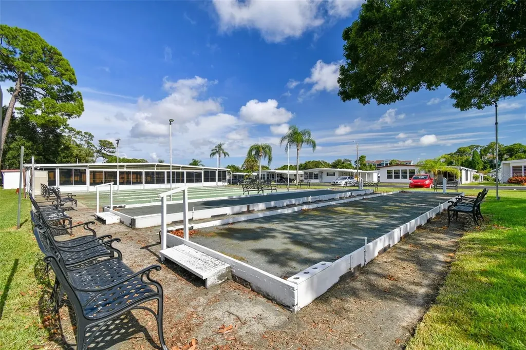 86 Pindo Palm Street W Largo FL 33770