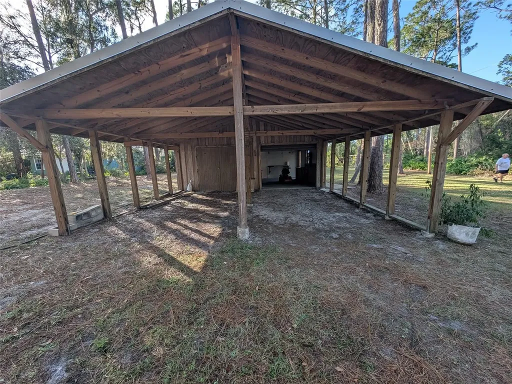 161 Riley Lake Drive Hawthorne FL 32640